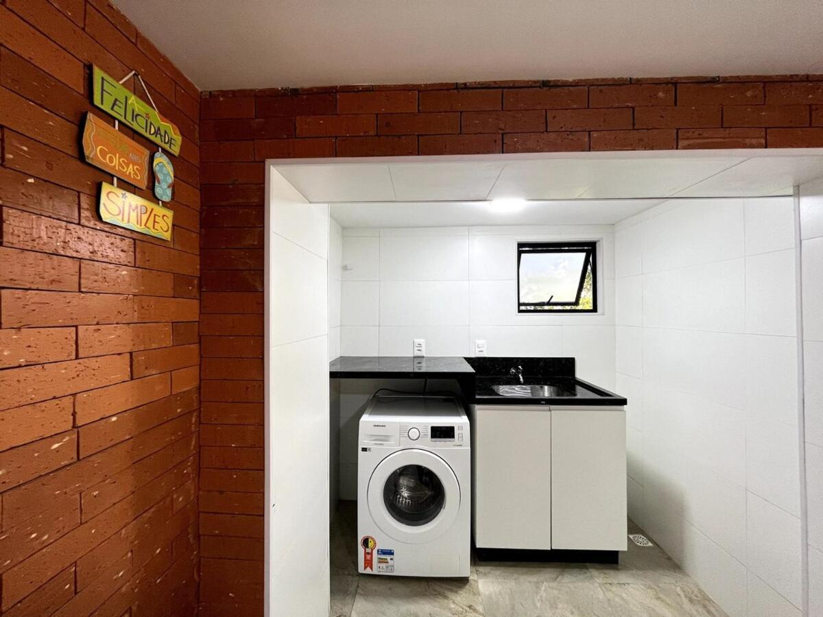 Casa Com Riacho Em Ratones, * Florianópolis